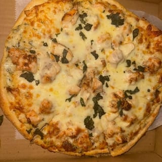 Chicken Alfredo Pizza